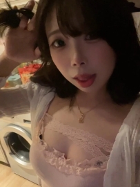 とても淫乱で好色